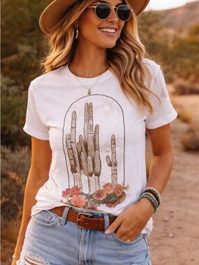 Serengetee Vintage Graphic Tee White Short Sleeve Golden Cactus and Roses